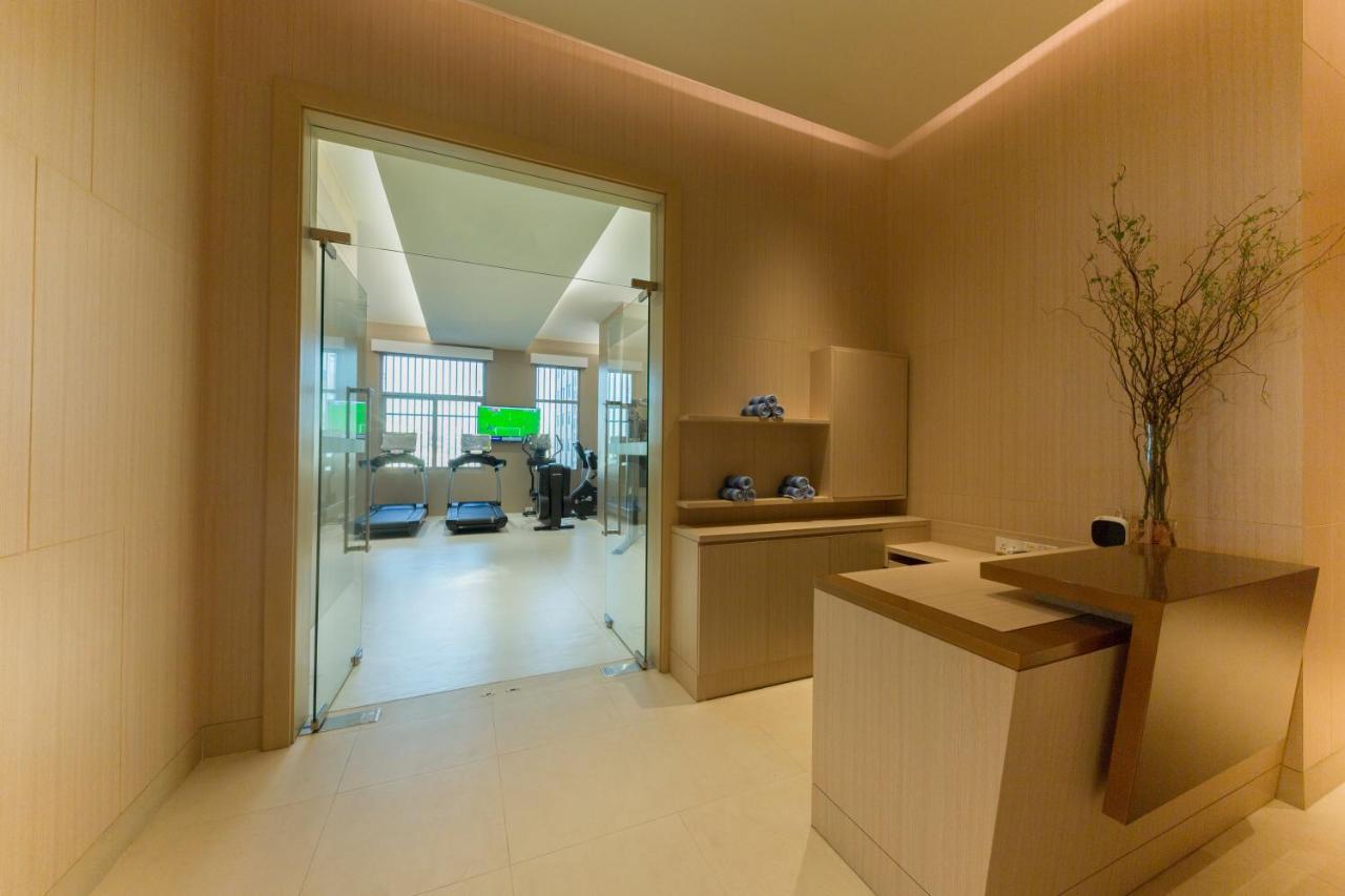 Zealax Hotel & Residence Γιανγκόν Εξωτερικό φωτογραφία