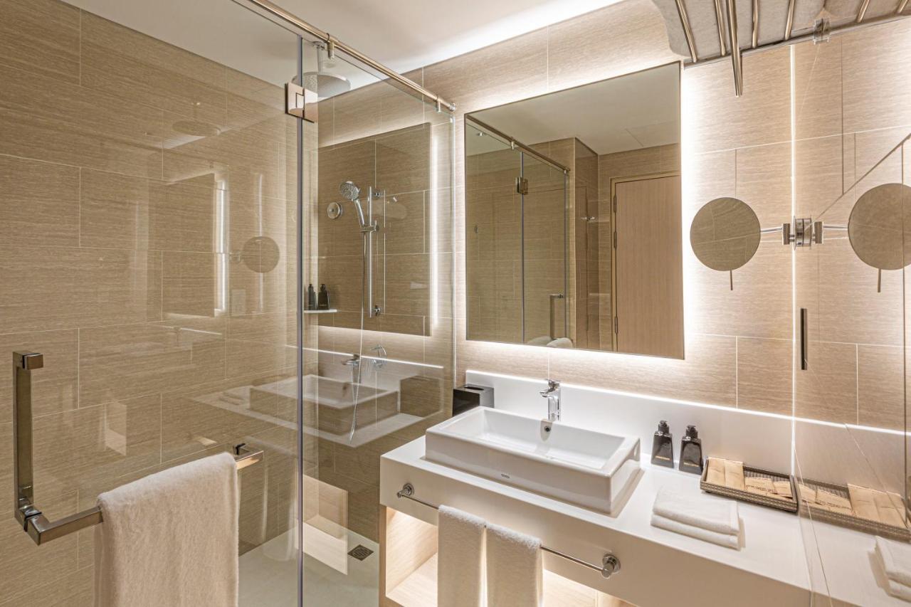 Zealax Hotel & Residence Γιανγκόν Εξωτερικό φωτογραφία